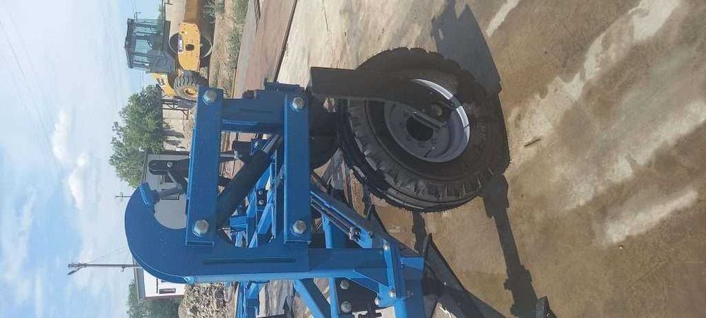 Пресс-подборщик рулонный ПР-150М