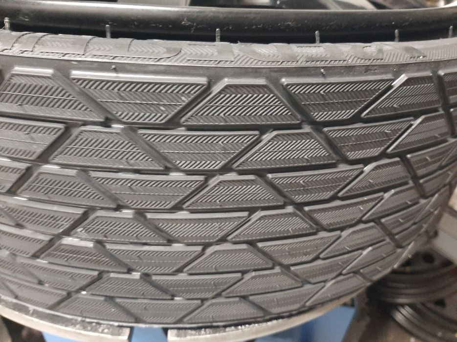 Резервна гума патерица 20цола за Audi SQ7, E-TRON, Q8 и др.