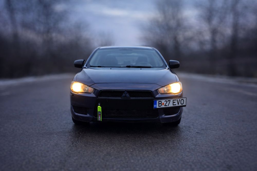 Mitsubishi Lancer