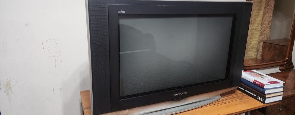 Телефизор daewoo
