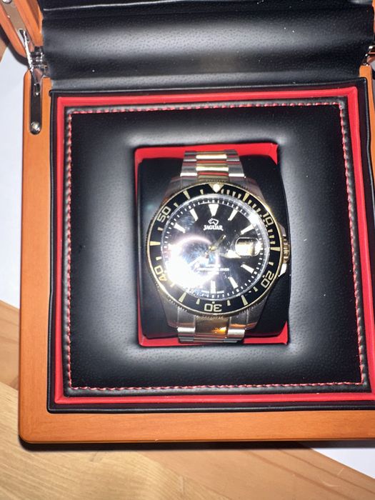 Jaguar J863/D 44mm Sapphire