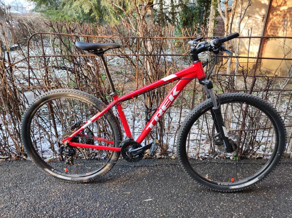 Bicicleta Trek Marlin 6 29 cadru M