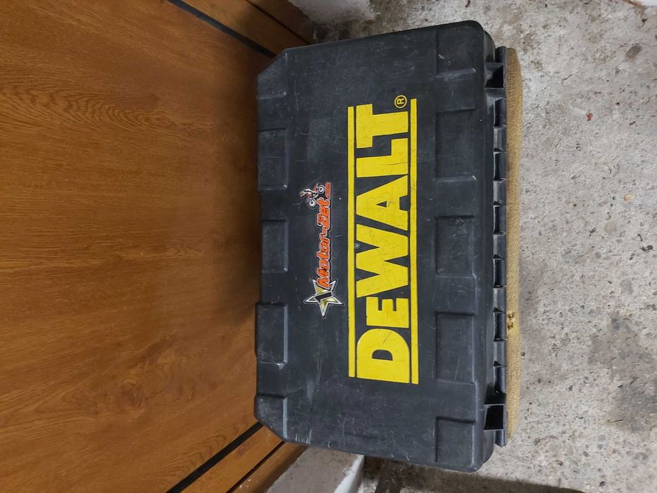 Перфоратор Dewalt, Девалт