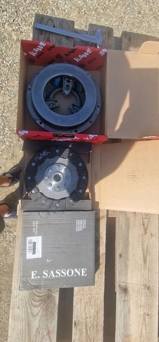 Disc ambreiaj tractor fiat 211.215.250 311.315.411.415 preț în funcție
