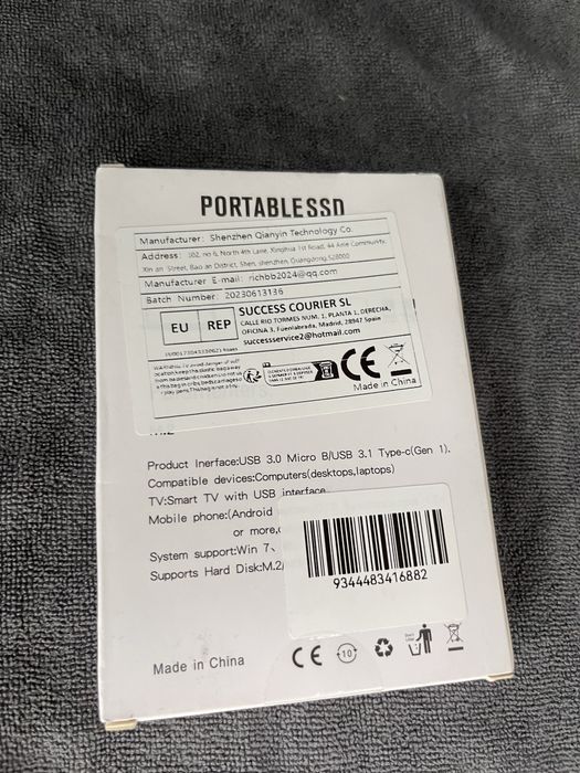 SSD portabil 2TB