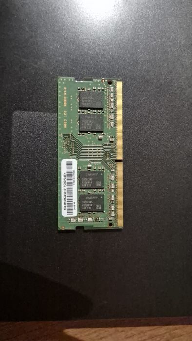 Memorie RAM DDR4 8GB 2400MHz