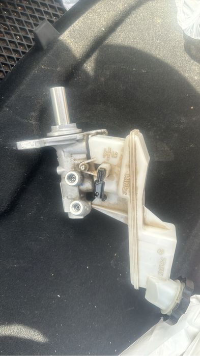 Томазной целиндр на Оникс