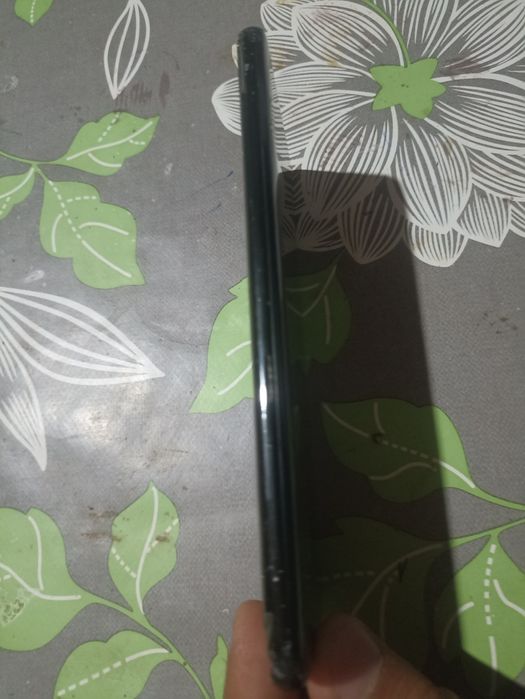 Galaxy S8+ sotiladi arzon