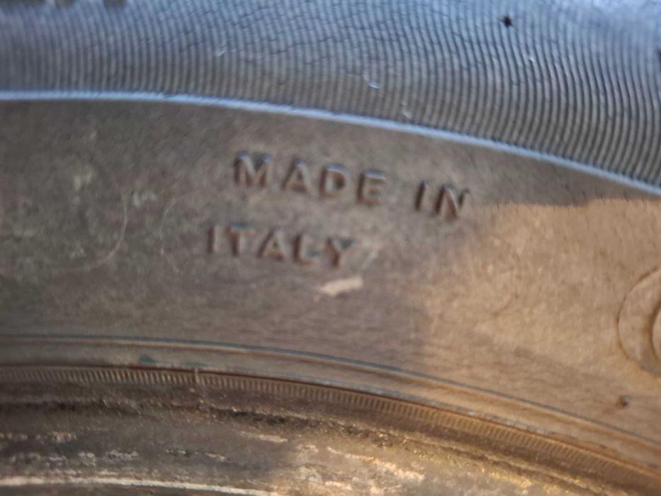 продавам летни гуми MICHELIN 195 65 R 15  купени 2019 г по 120 лв/бр