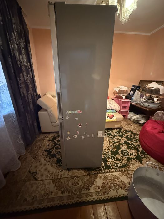 Холодильник  срочно