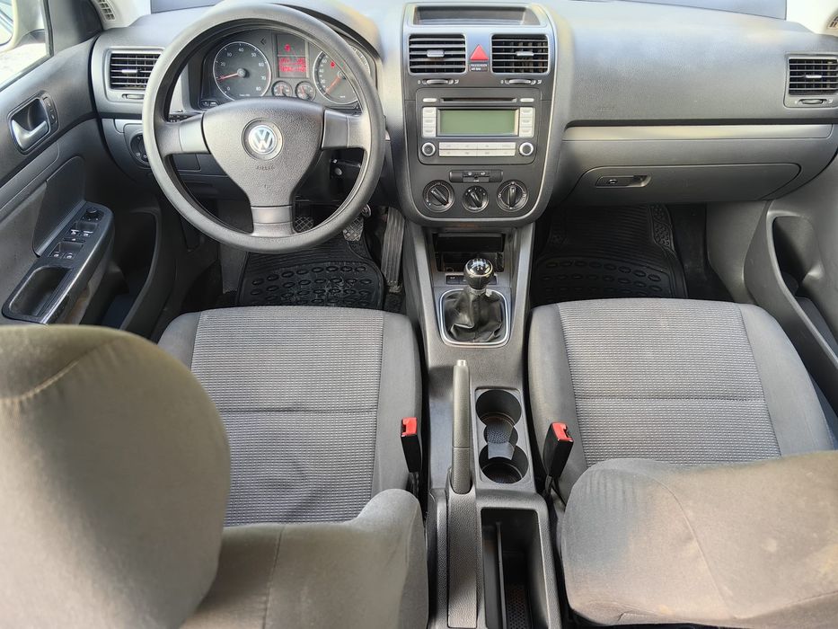 Devânzare wv Jetta