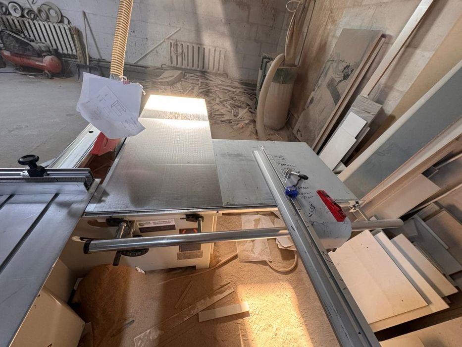 Распиловочный станок