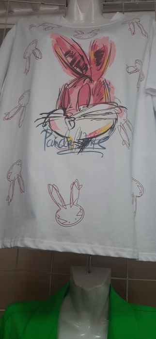 Футболка белая " Кролик"
