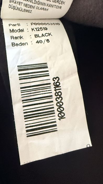 Pantaloni din piele naturală DESA, mărimea 40, noi fără etichetă