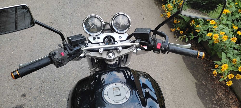 Мотоцикл Yamaha XJR1300