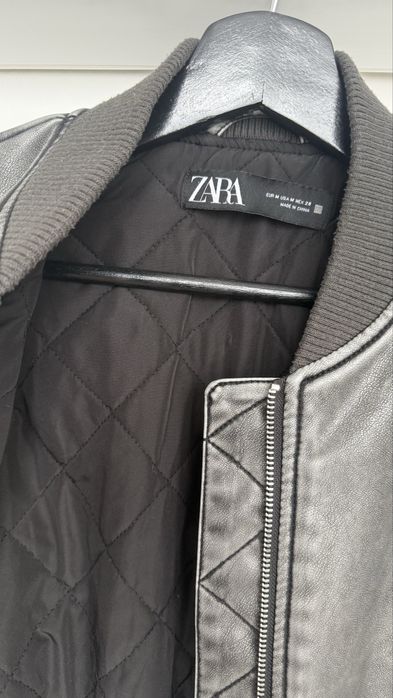 Бомбер Zara эко кожа
