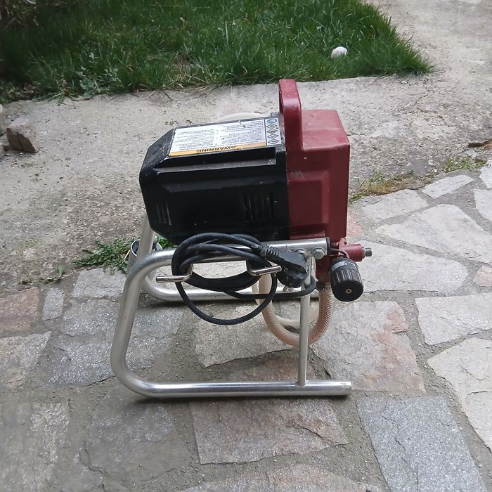 Машина за боядисване  на стени и тавани