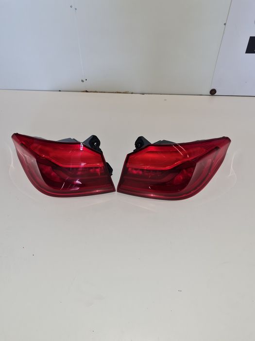 Stop stanga spate BMW Seria 5 G30 F90 /cod-63217376 /an-2017-2021 OEM