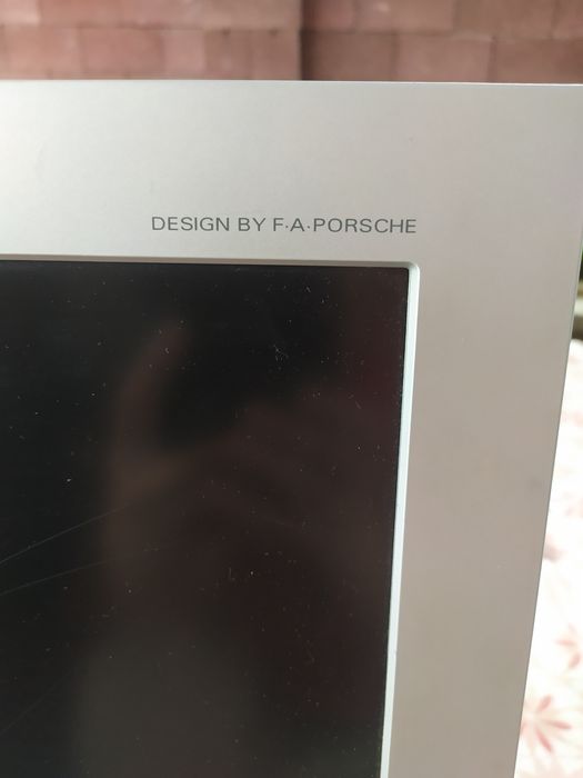 Монитор Самсунг поворотный