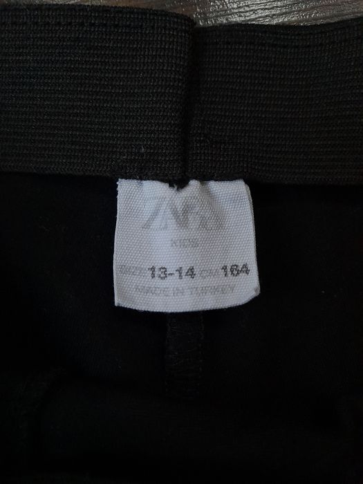 Клин-панталон на ZARA