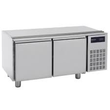 Mese reci si calde din inox! Confectii inox de orice dimensiune mese,rafturi,dulapuri…etc