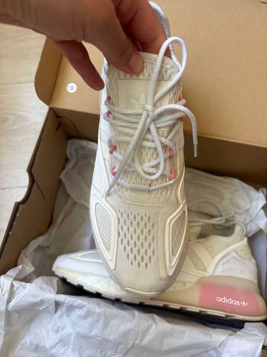 Кроссовки Adidas