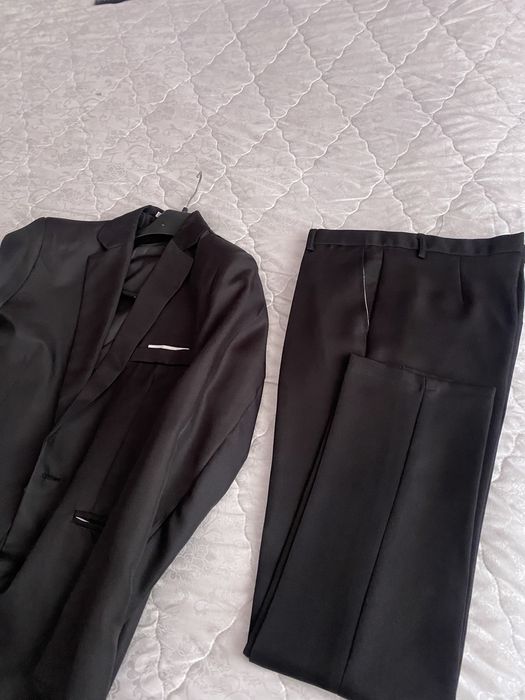 Костюм черен размер s/m