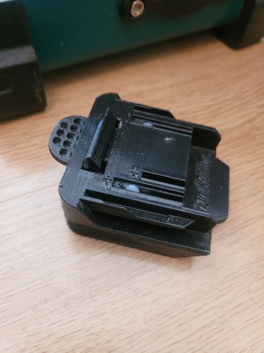 Boxa de santier makita bmr100
