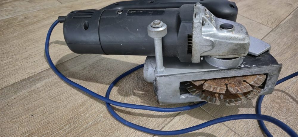 Debitator canale zidarie