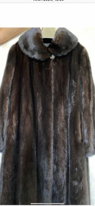 Продам шубу черную