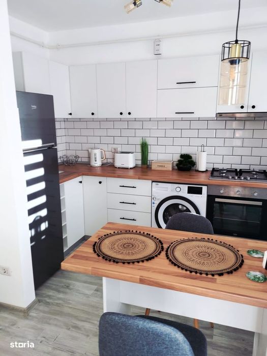 2 camere tip studio, loc de parcare, boxa, mobilat si utilat, Mall