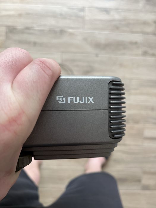 Proiector video compact FujiX P701 PAL.