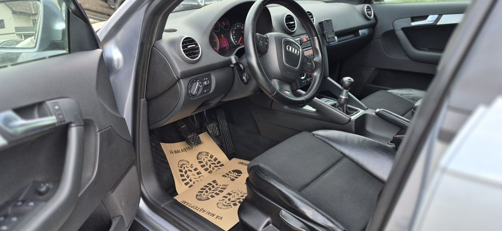 Audi a3 2.0 tdi 140 cp 3 x sline