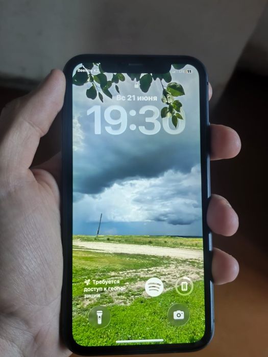 iPhone 11 ( обменяю )айфон 11