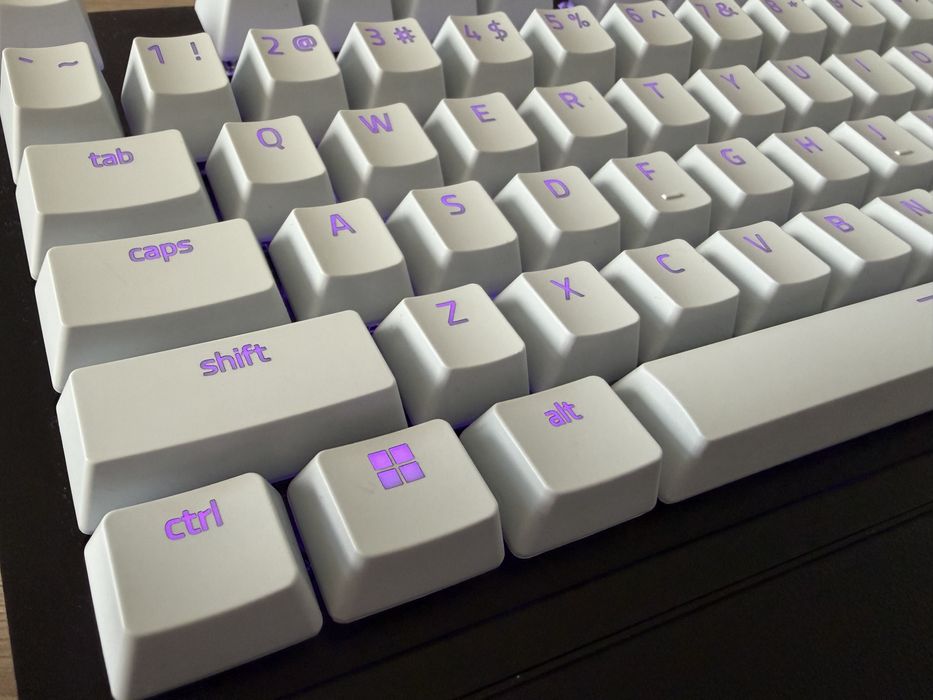 Клавиатура RGB Razer - BlackWidow V3 Roblox Ed