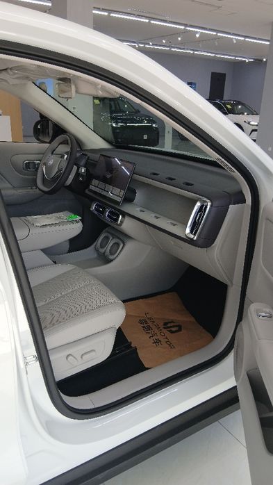 Leapmotor B10 510KM EV Smart 3 yil garantiya NALICHI BOR. SARDORBEK