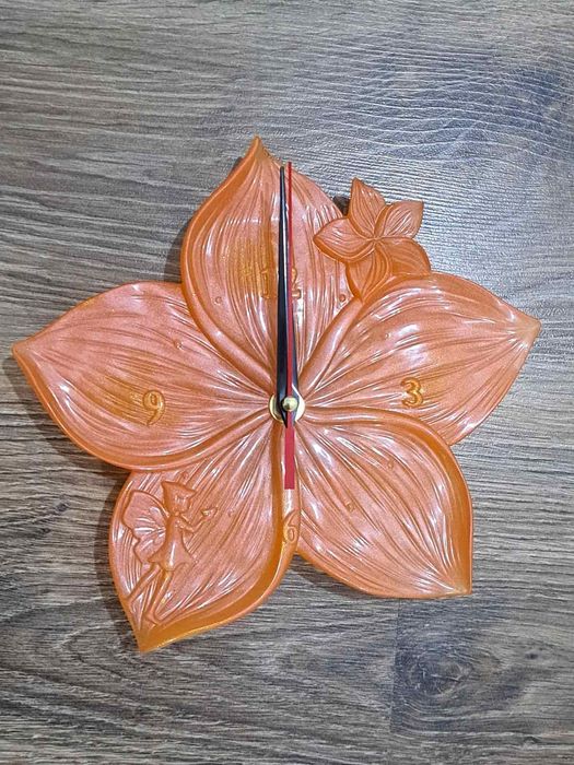 Епоксидни часовници и подноси