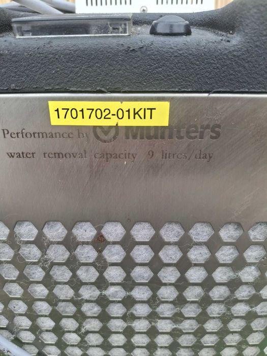 Изсушител на въздух кондензатор с въздушно охлаждане