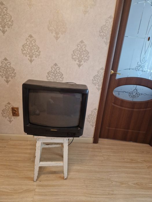 Продаётся телевизор