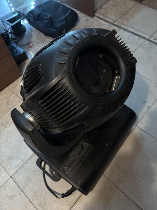 2 buc Moving head lumini scena