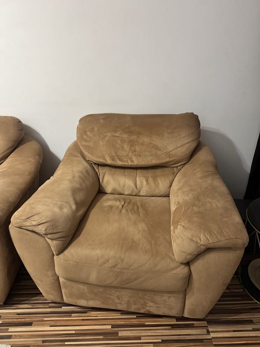 Canapea  extensibila cu saltea pe cadru metalic si fotoliu MOBEXPERT