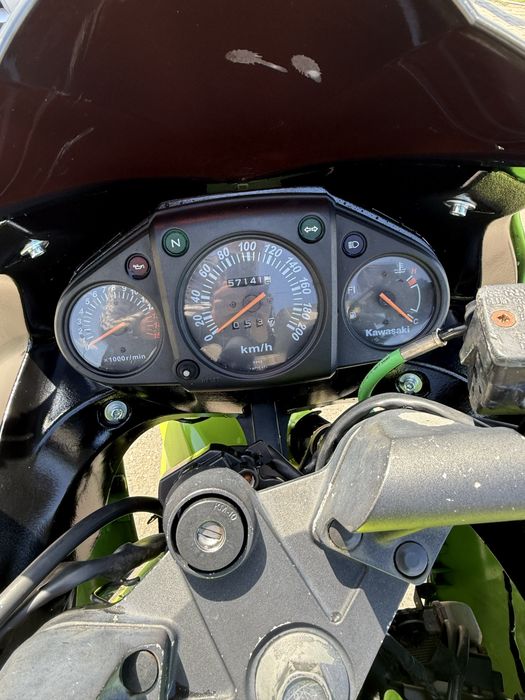 Kawasaki ninja 250r 2008 CITITI DESCRIEREA