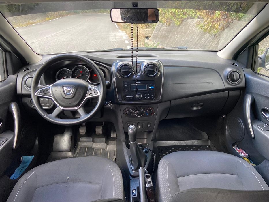 Vând Dacia Logan 1.5 DCI