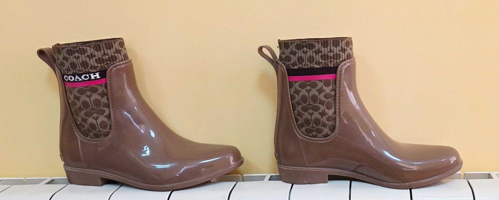 гумени боти Coach