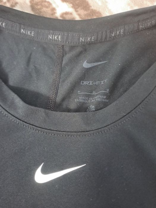 Оригинален NIKE екип xs размер