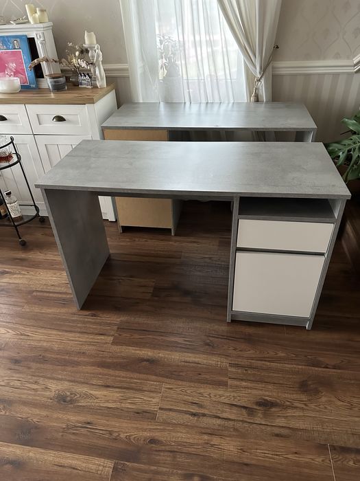 Birouri Jysk BILLUND 54x120 ciment/alb