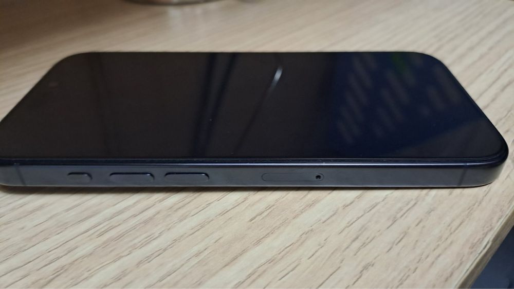 Iphone 15 pro 256 gb.