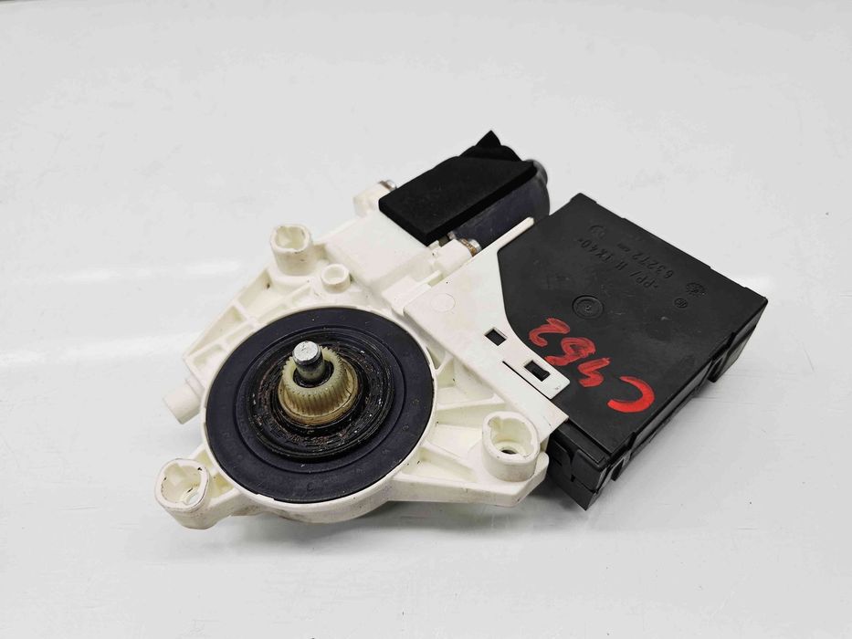 Motoras geam dreapta fata Audi TT (8J3) [Fabr 2006-2013] 8J8959801J