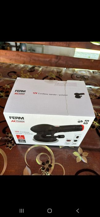 Mașină Polish profesionala Ferm, cu acumulator, nouă, cu accesorii incluse