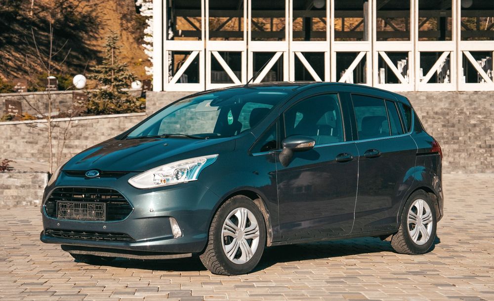 Ford B-Max Al treilea proprietar, stare perfectă, distribuia schimbat la timp,